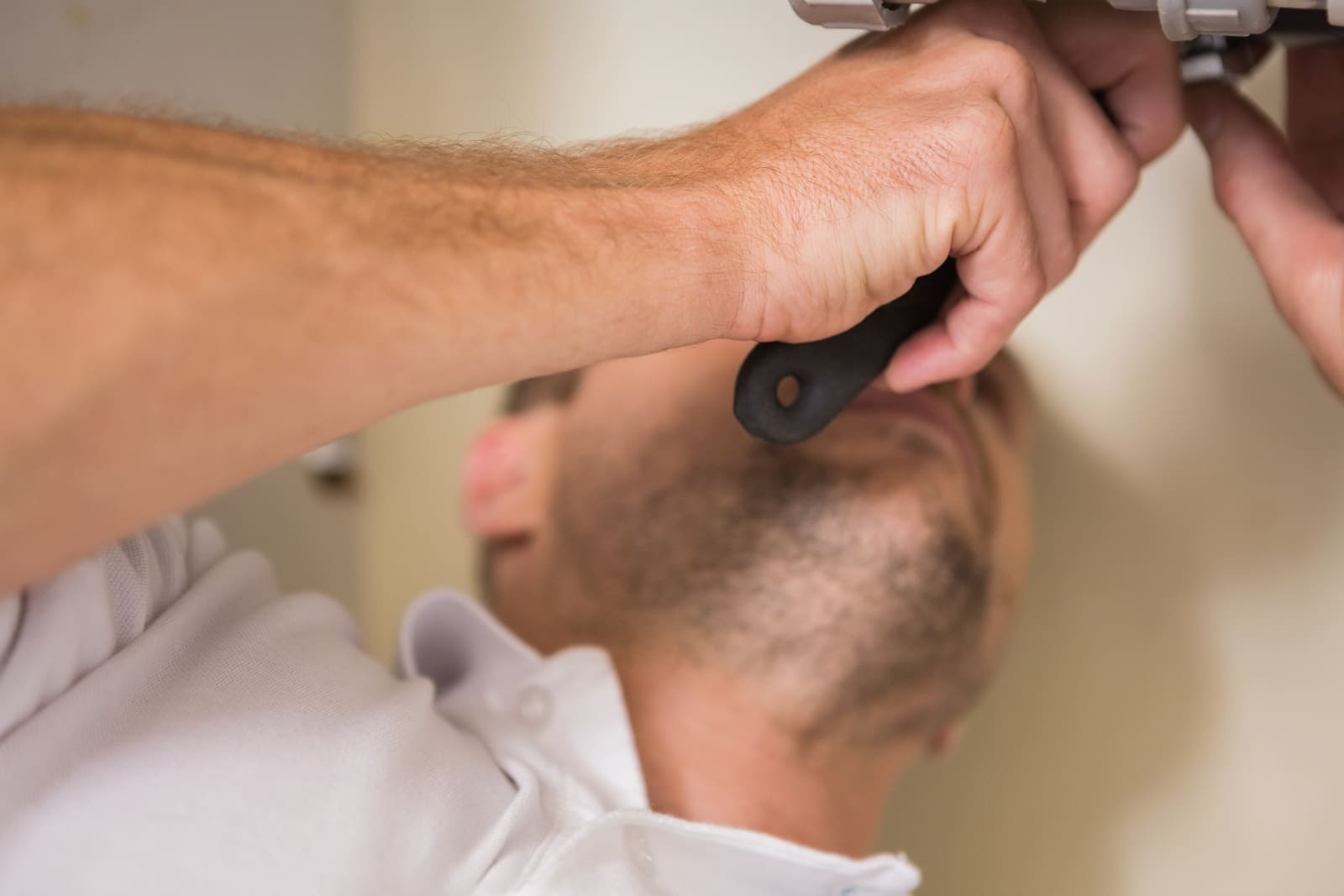 Απόφραξη σιφονιού μπάνιου